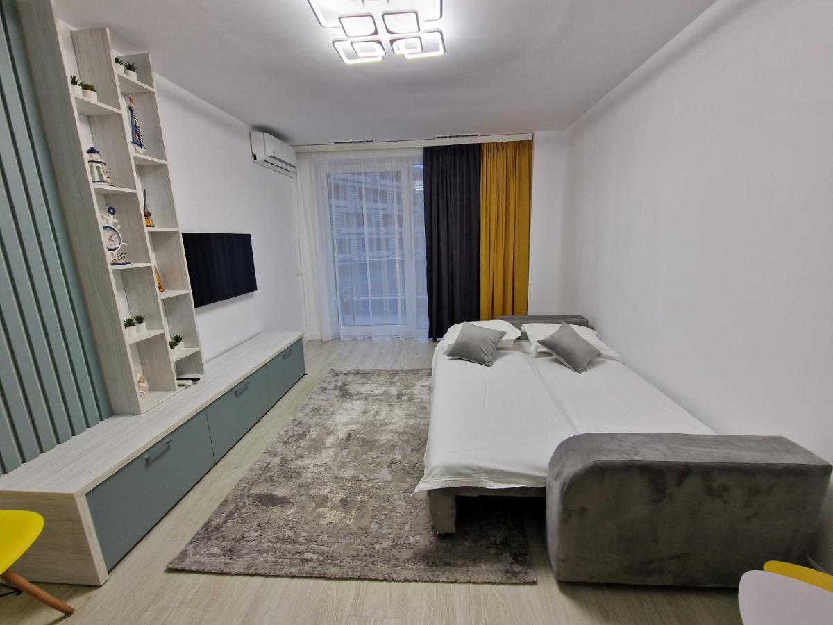 Yza Mamaia Corallia Extérieur photo