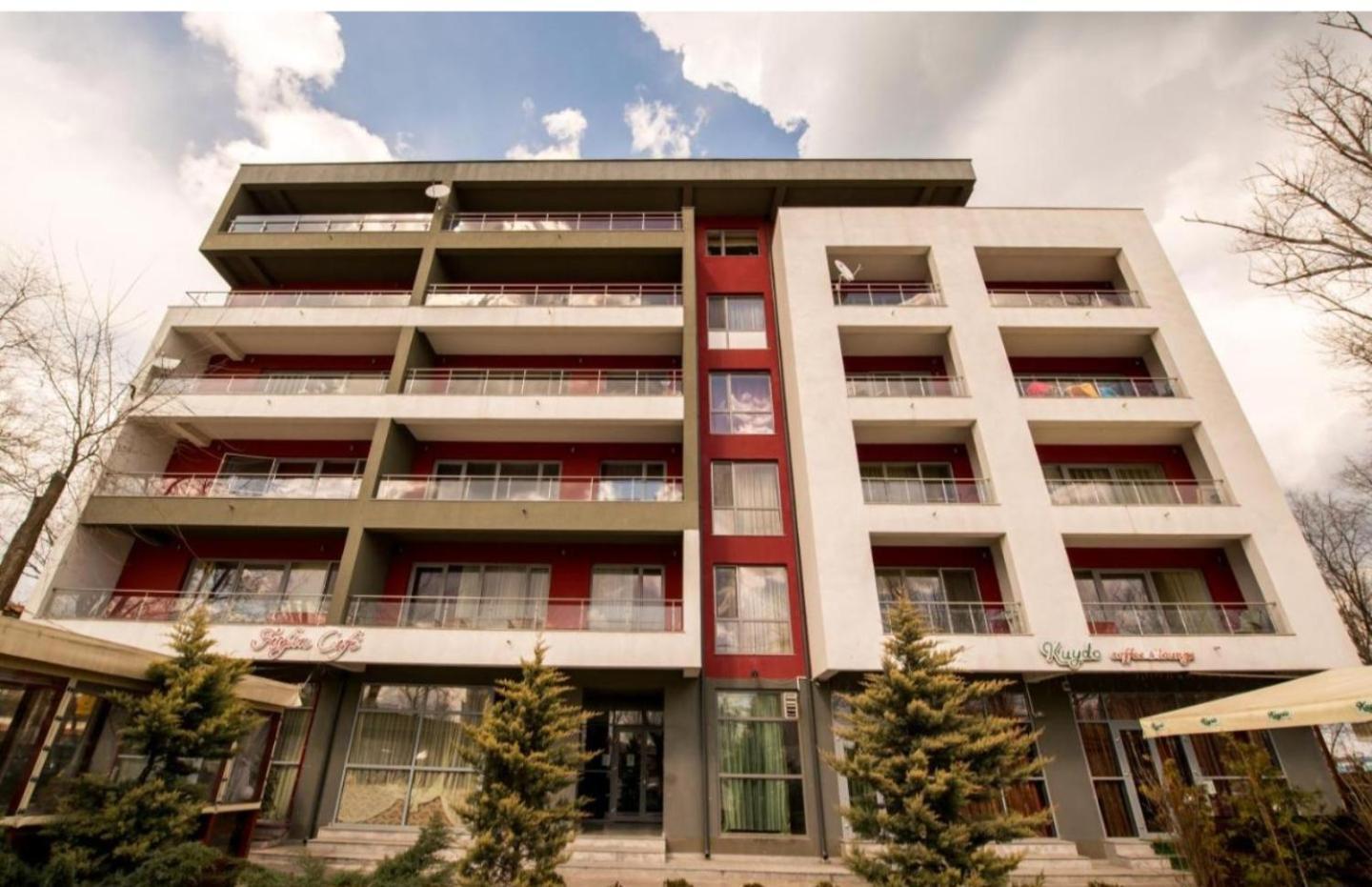 Yza Mamaia Corallia Extérieur photo